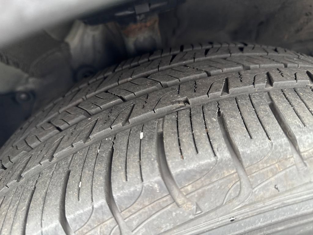 Used 2020 Honda CR-V EX image 27