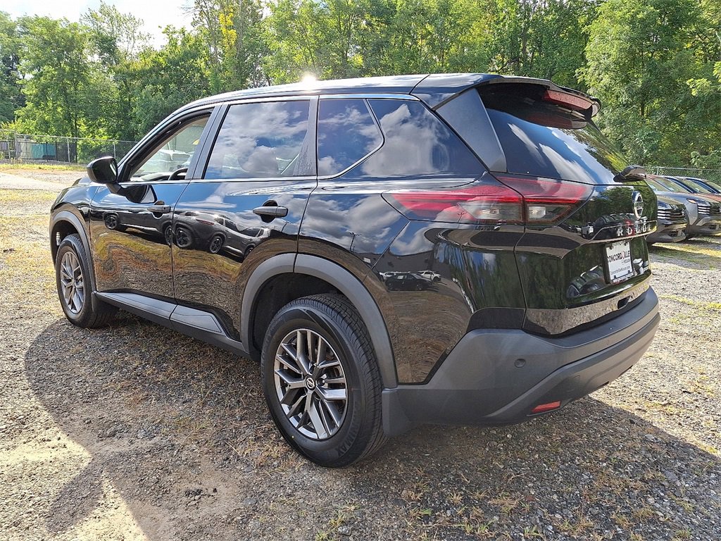 Used 2021 Nissan Rogue S image 4