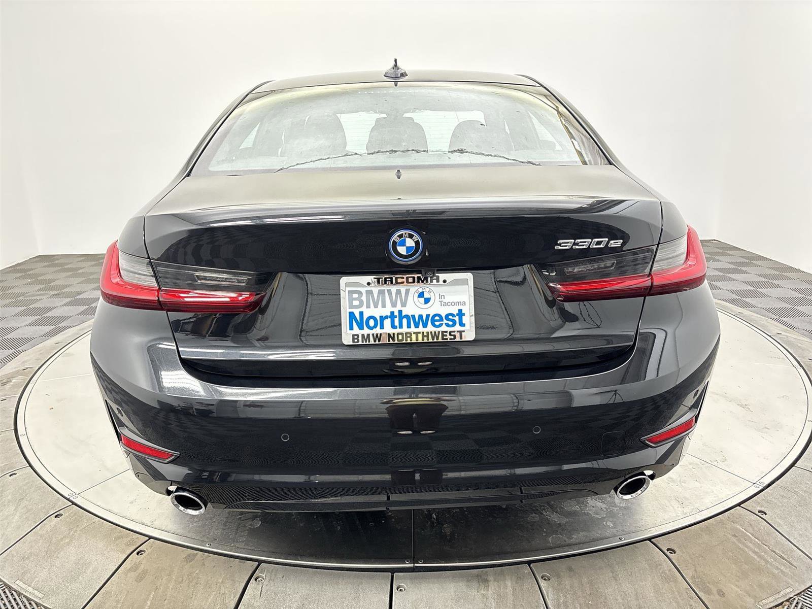 Used 2022 BMW 330e image 15
