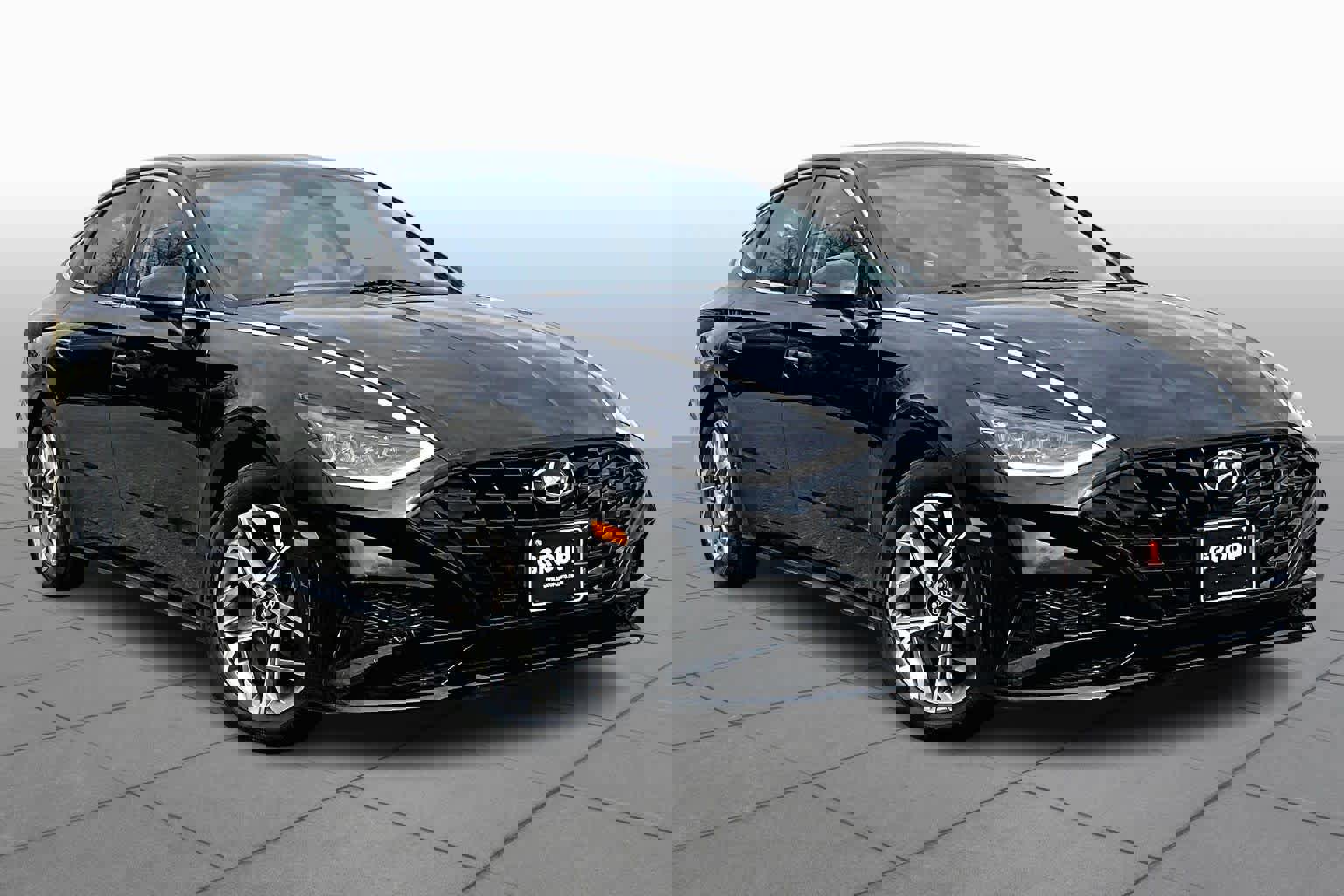 Used 2023 Hyundai Sonata SEL image 3