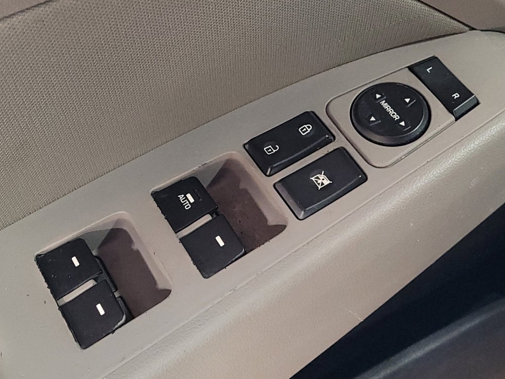 Used 2018 Hyundai Elantra Value Edition image 27