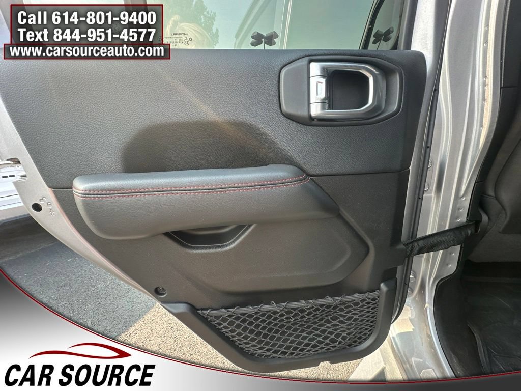 Used 2019 Jeep Wrangler Unlimited Rubicon AWD/4WD image 24