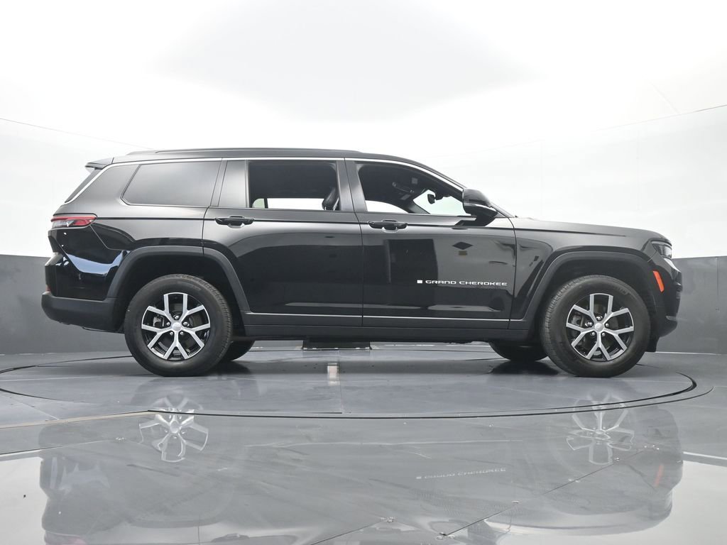 Used 2024 Jeep Grand Cherokee L Limited image 57