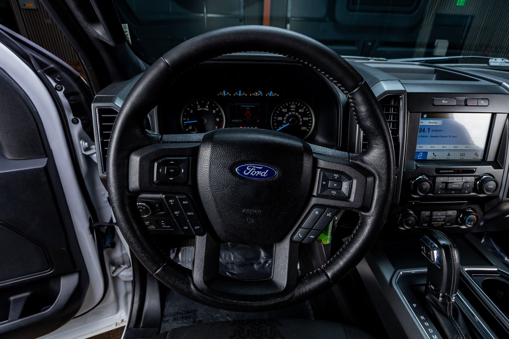 Used 2018 Ford F150 XLT w/ Equipment Group 302A Luxury image 17