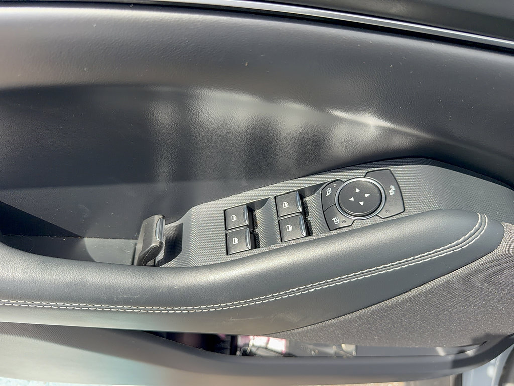 Certified 2024 Ford Mustang Mach-E Select RWD image 9