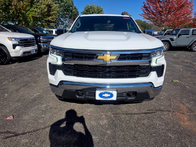 Used 2023 Chevrolet Silverado 1500 LT AWD/4WD image 7