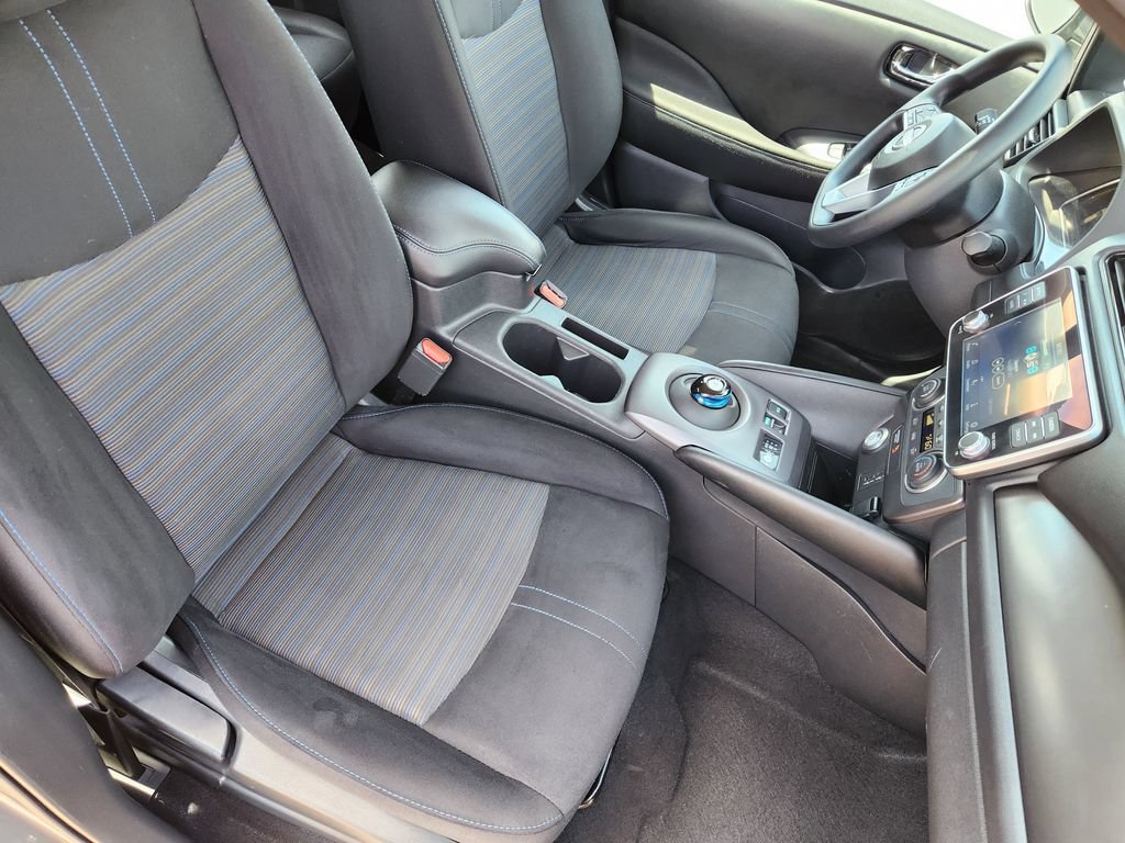 Certified 2024 Nissan Leaf S FWD image 11