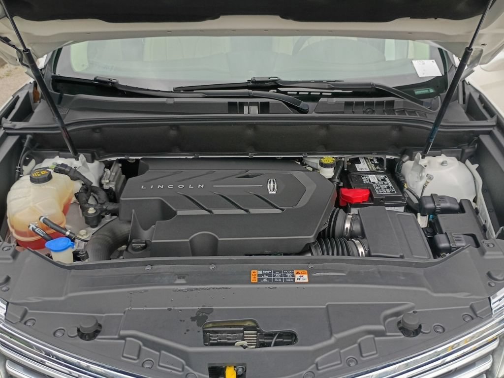 Used 2018 Lincoln MKX Reserve AWD/4WD image 28