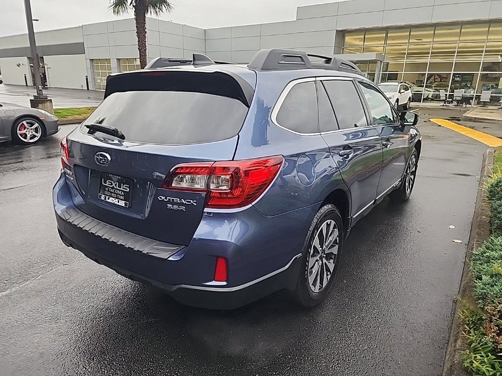 Used 2016 Subaru Outback 3.6R Limited AWD/4WD image 5