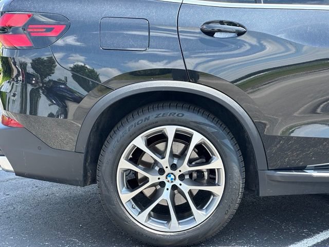 Used 2026 BMW X5 xDrive40i AWD/4WD image 9