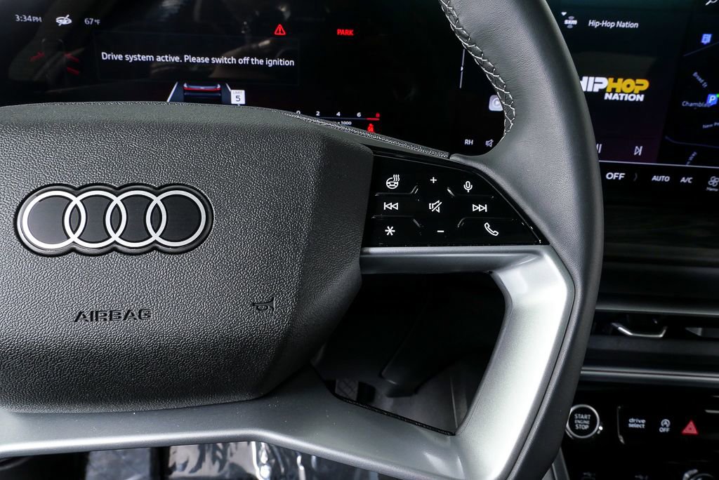 Used 2025 Audi Q5 Premium Plus image 11