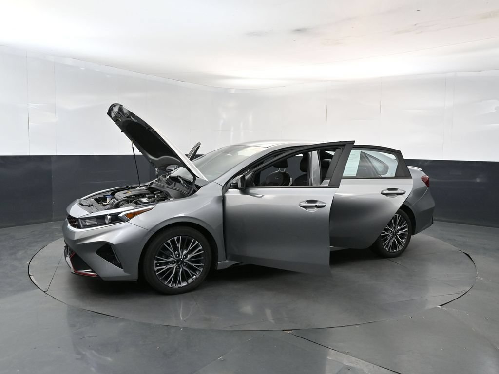 Certified 2022 Kia Forte GT-Line FWD image 27