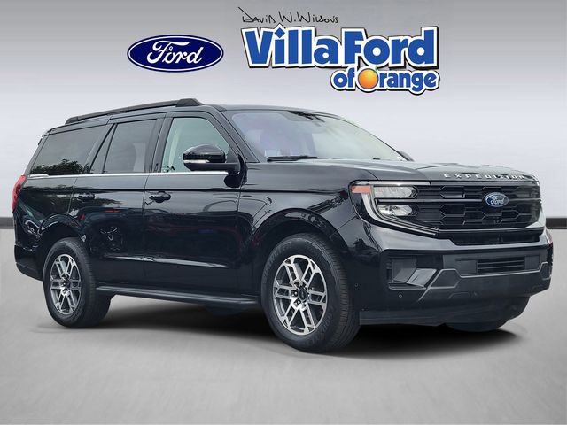 Certified 2025 Ford Expedition Active RWD image 1