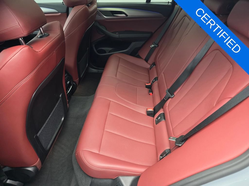 Used 2025 BMW X4 xDrive30i w/ M Sport Package AWD/4WD image 14