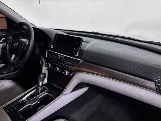 Used 2018 Honda Accord LX image 27