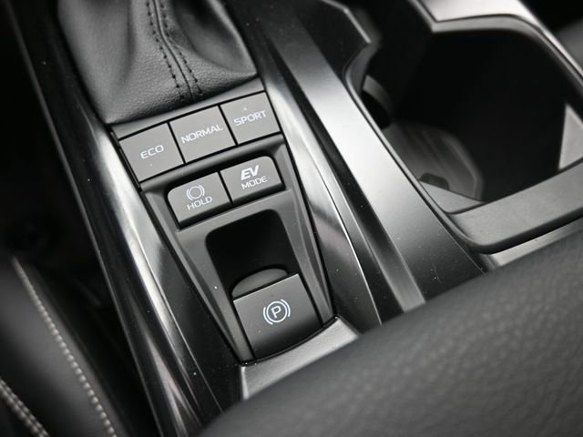 New 2026 Toyota Camry SE image 9