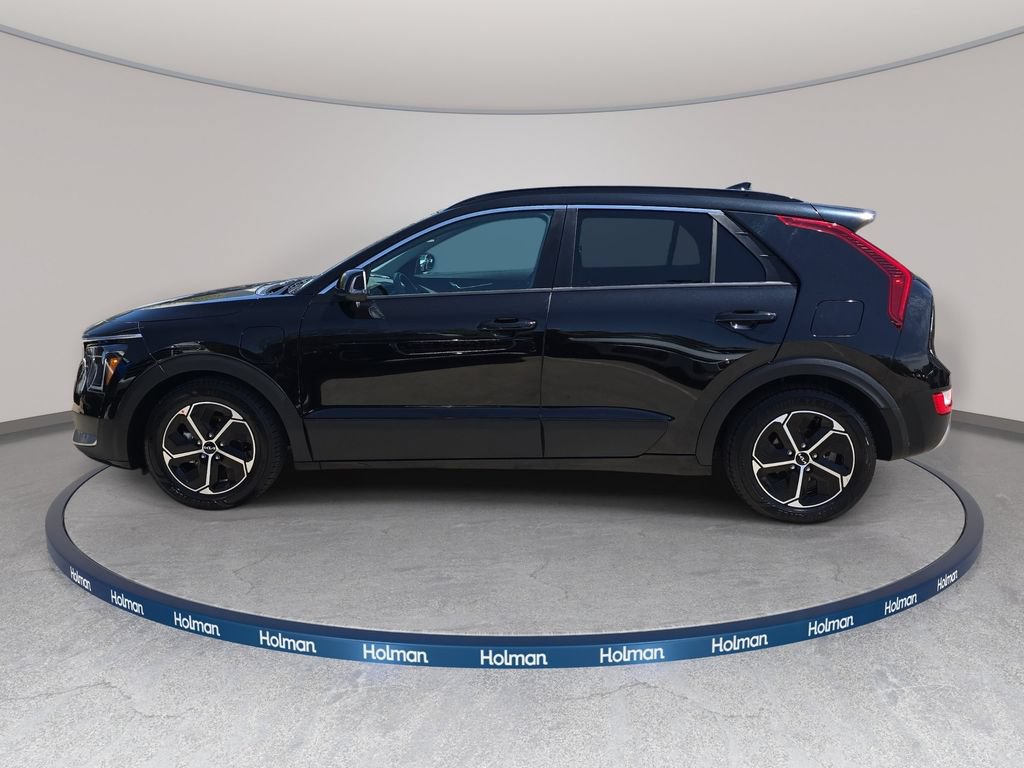 Used 2023 Kia Niro EX FWD image 9
