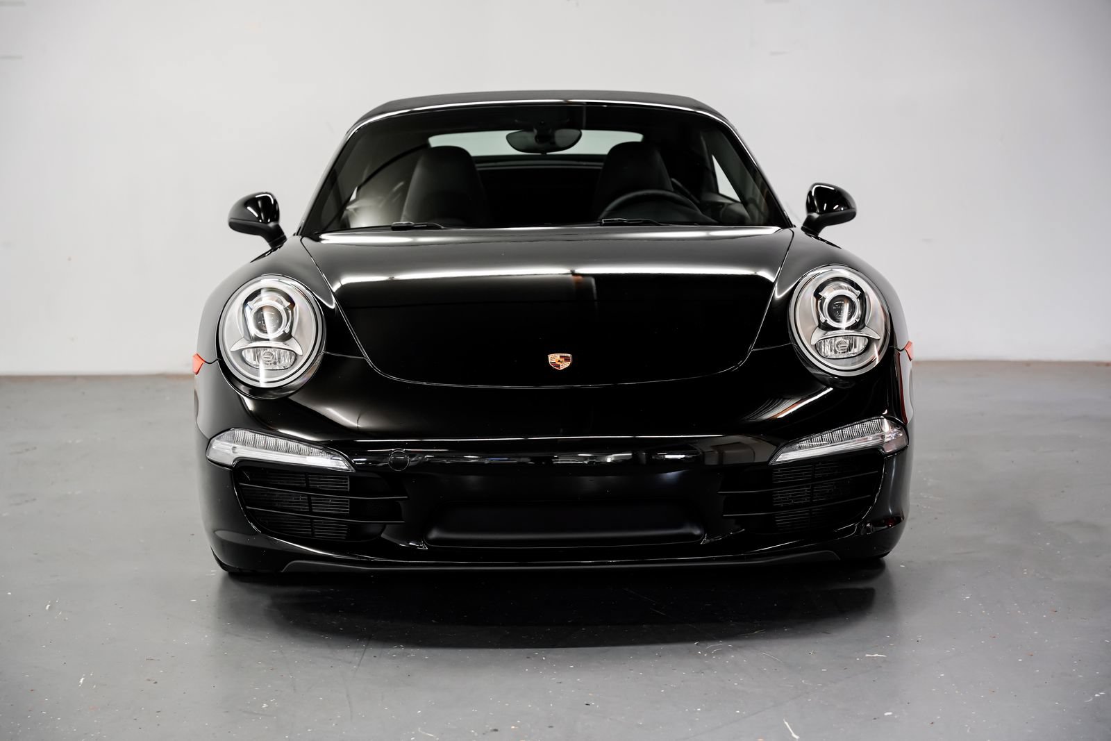 Used 2014 Porsche 911 Carrera S RWD image 5