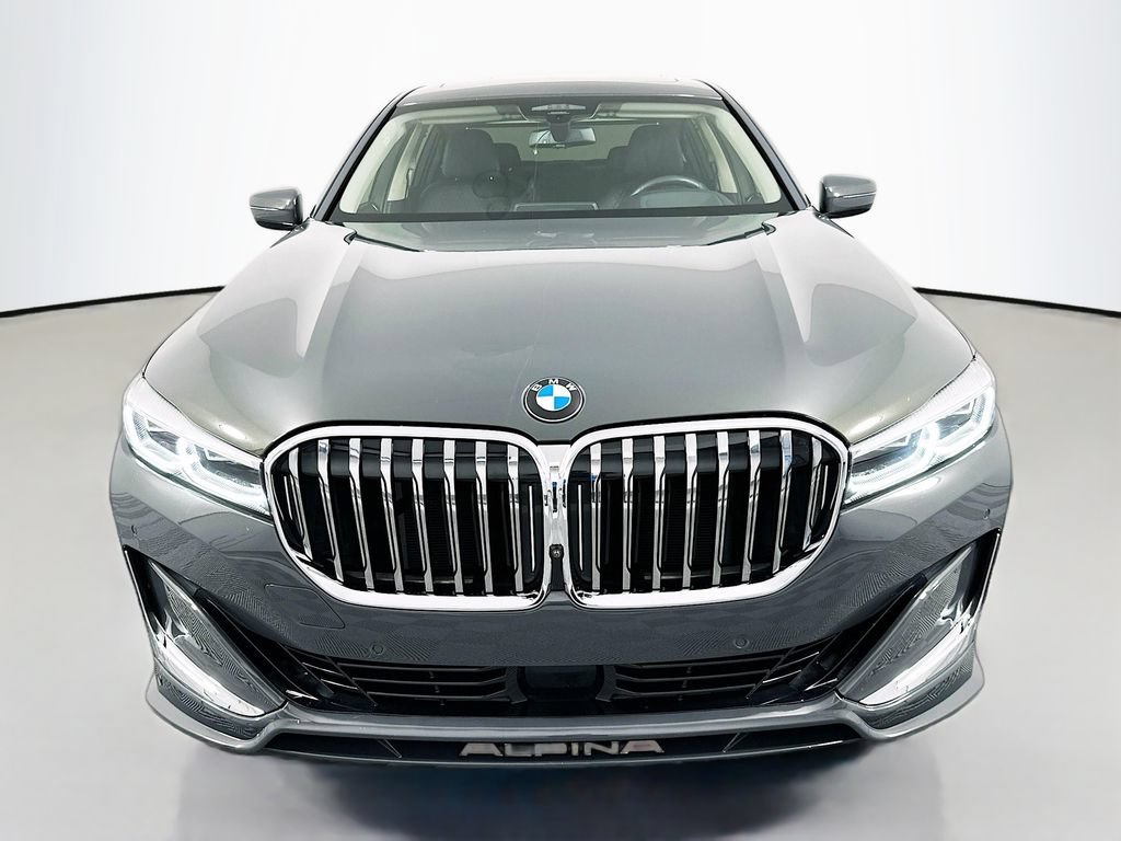 Used 2021 BMW ALPINA B7 xDrive AWD/4WD image 2