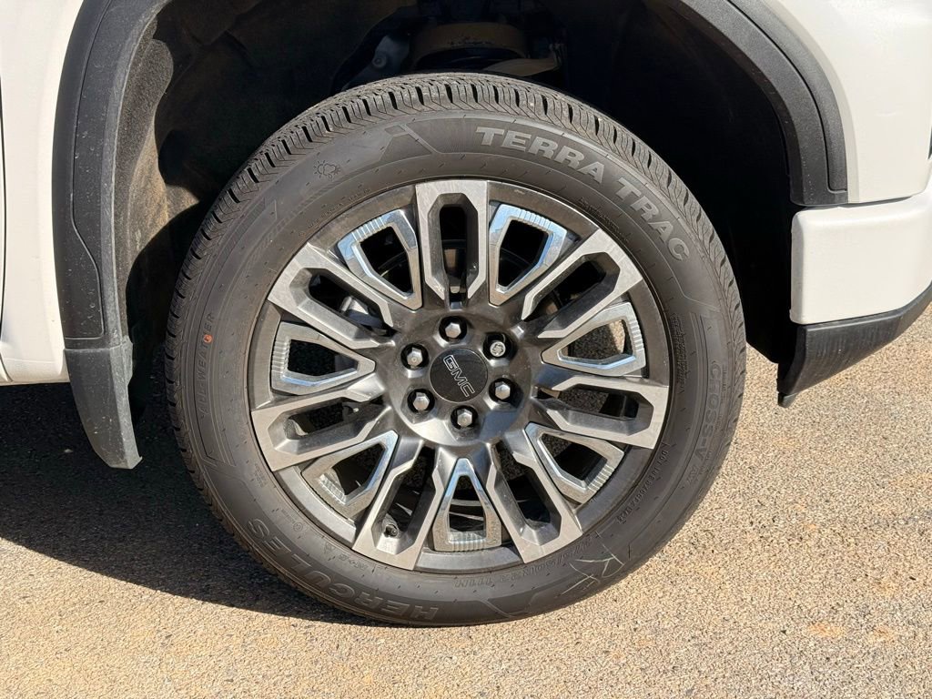 Used 2023 GMC Sierra 1500 Denali Ultimate image 47