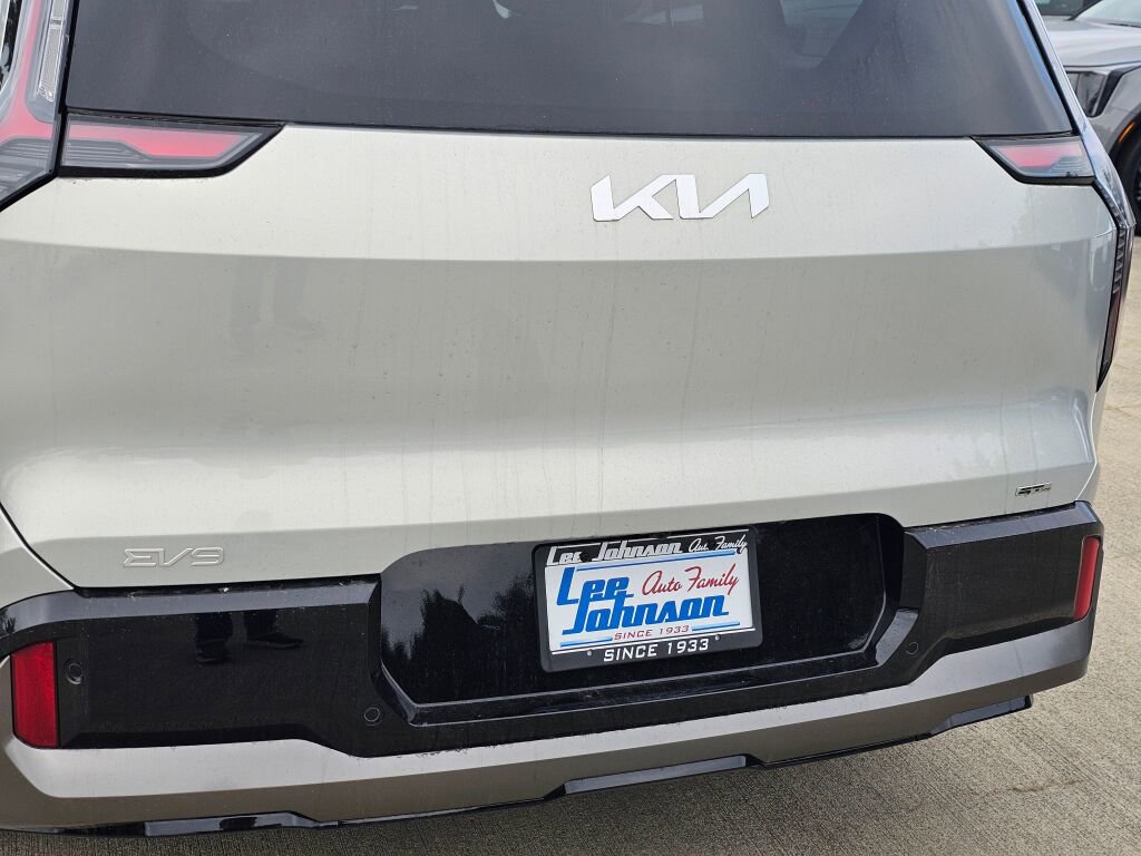 New 2026 Kia EV9 GT-Line image 27