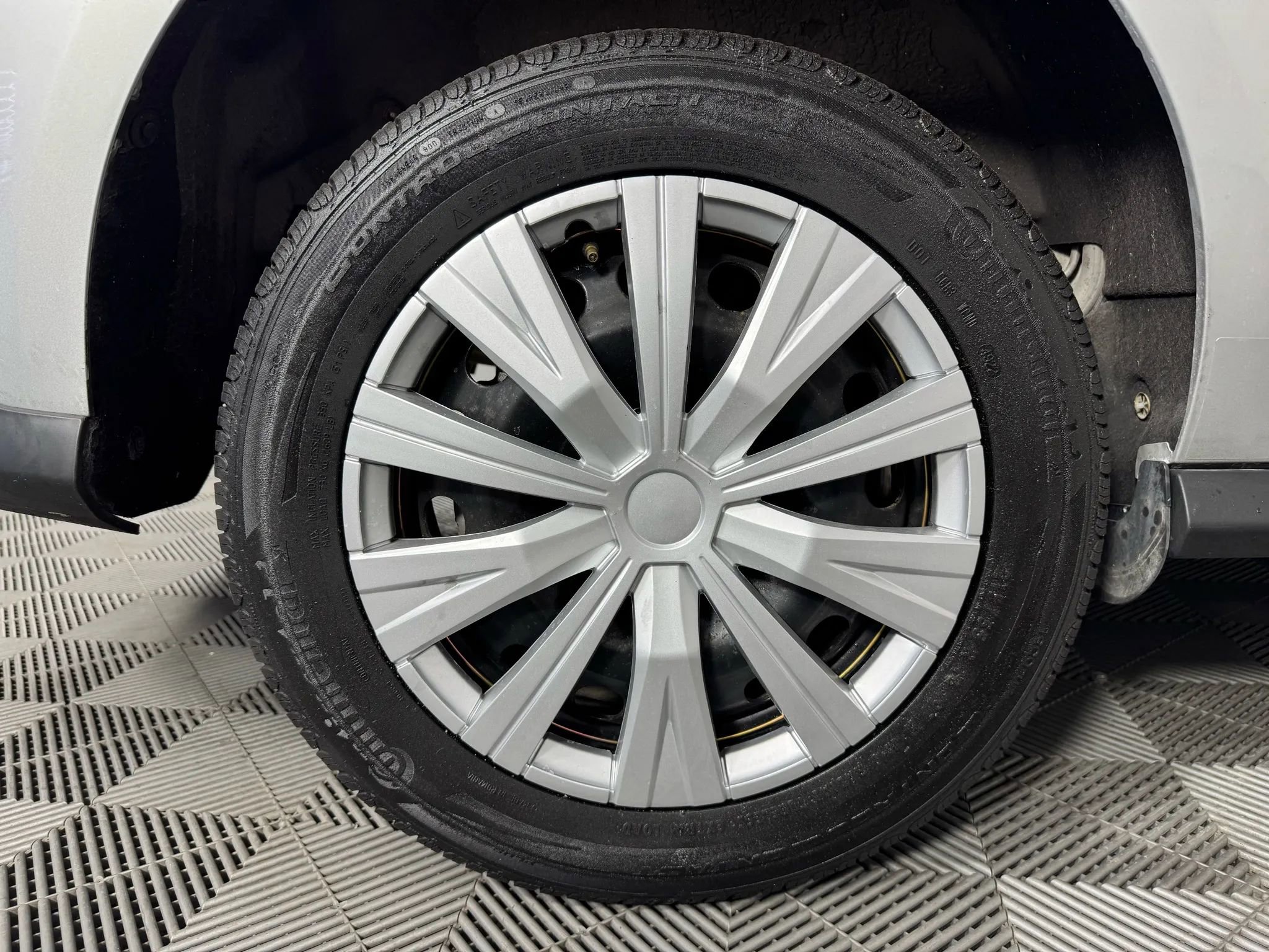 Used 2022 Ford Transit Connect XLT image 37