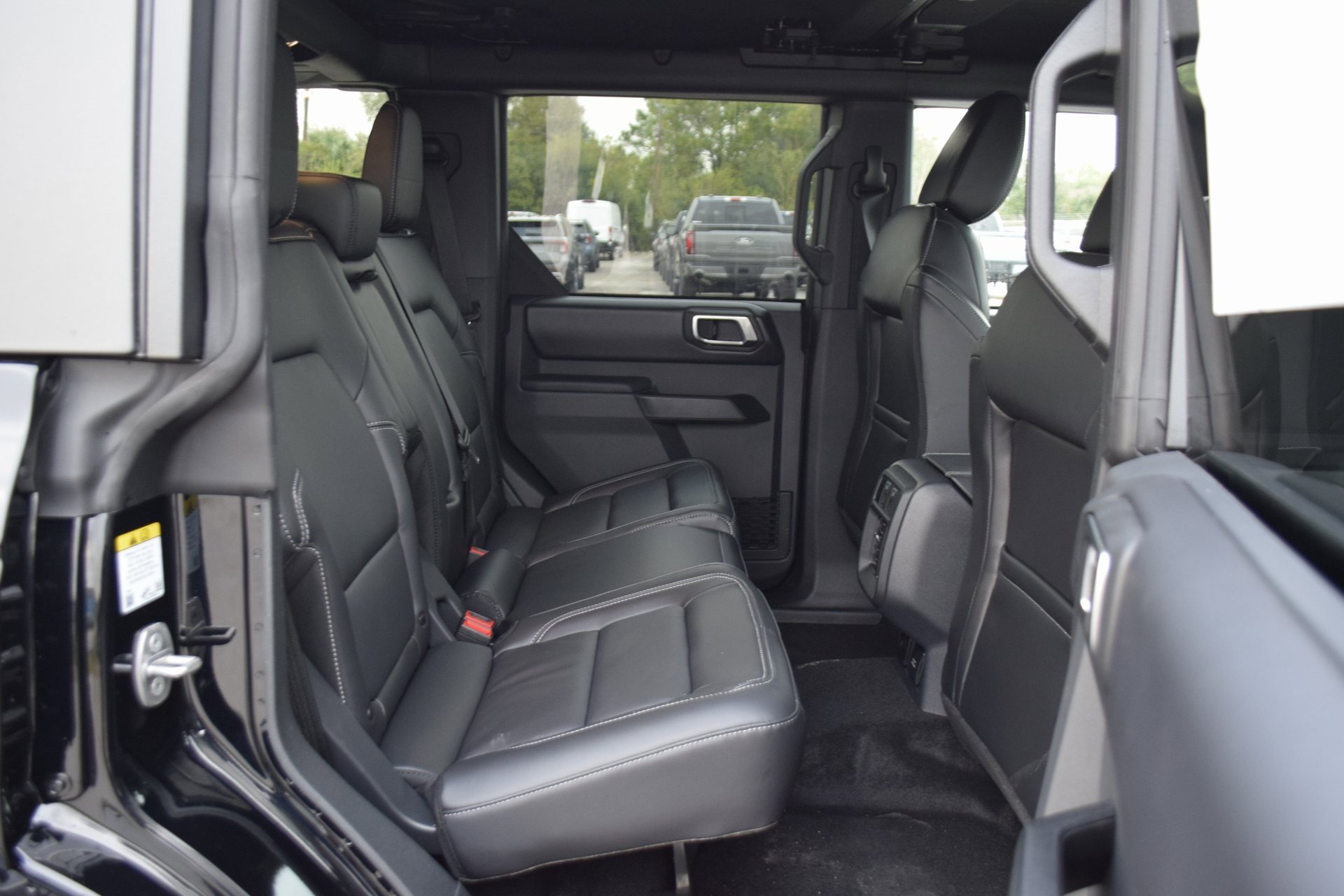 New 2025 Ford Bronco Outer Banks image 22