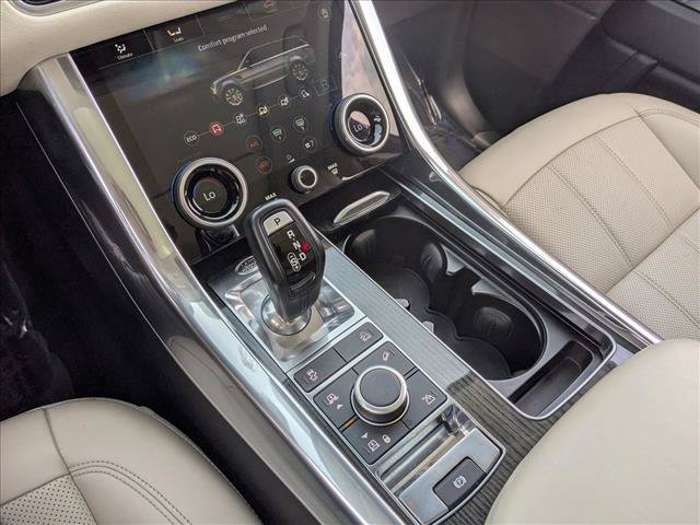 Used 2018 Land Rover Range Rover Sport HSE AWD/4WD image 15