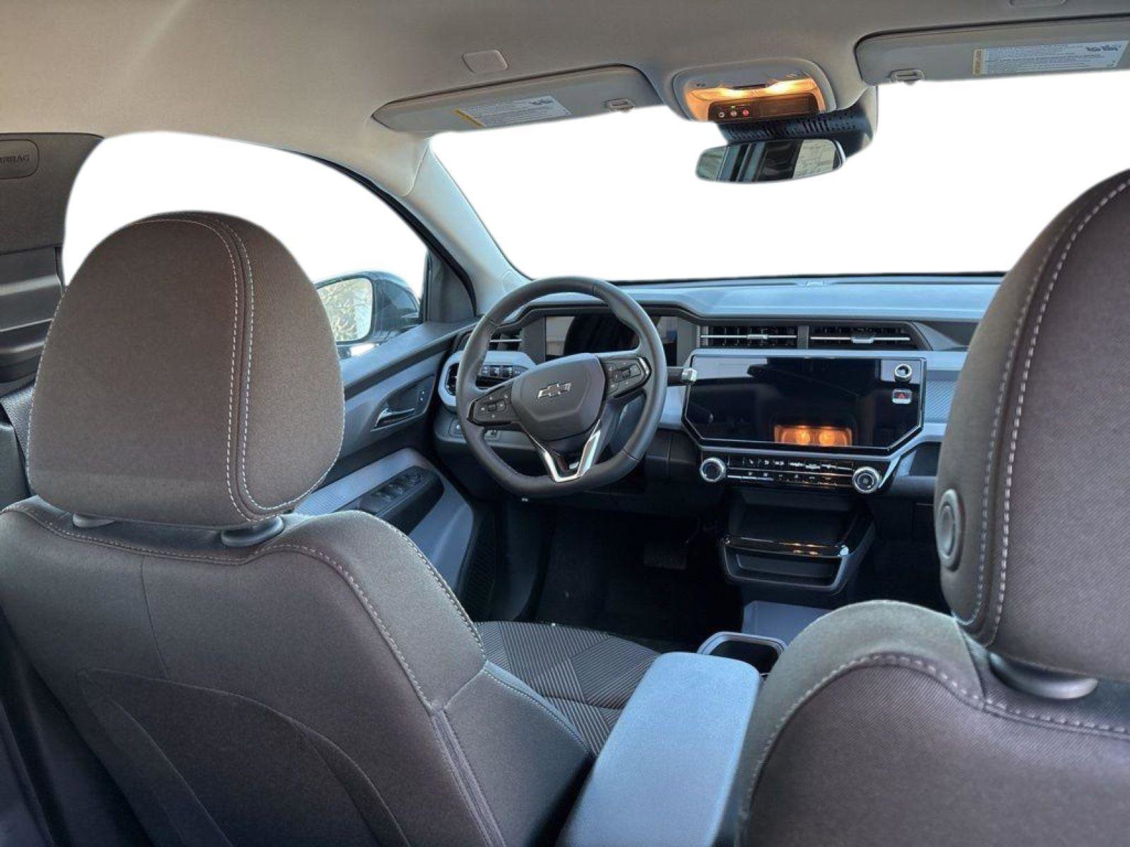 New 2027 Chevrolet Bolt LT w/ Comfort Package image 15