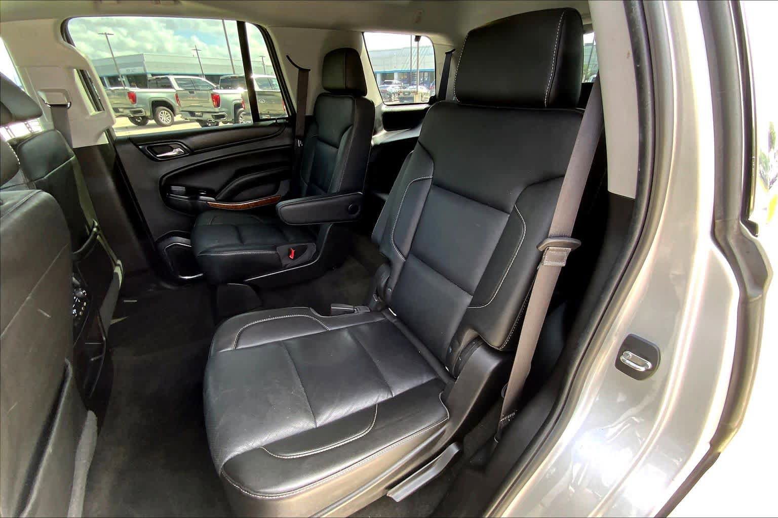 Used 2018 Chevrolet Tahoe Premier AWD/4WD image 21