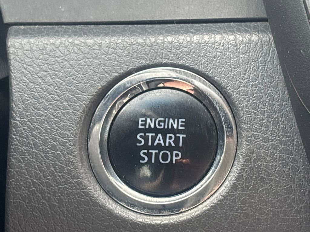 Used 2018 Toyota Camry LE w/ Convenience Package image 17