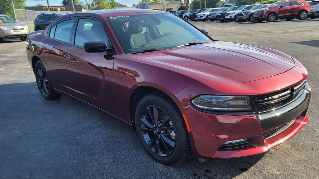 Used 2021 Dodge Charger SXT w/ Blacktop Package AWD/4WD image 2