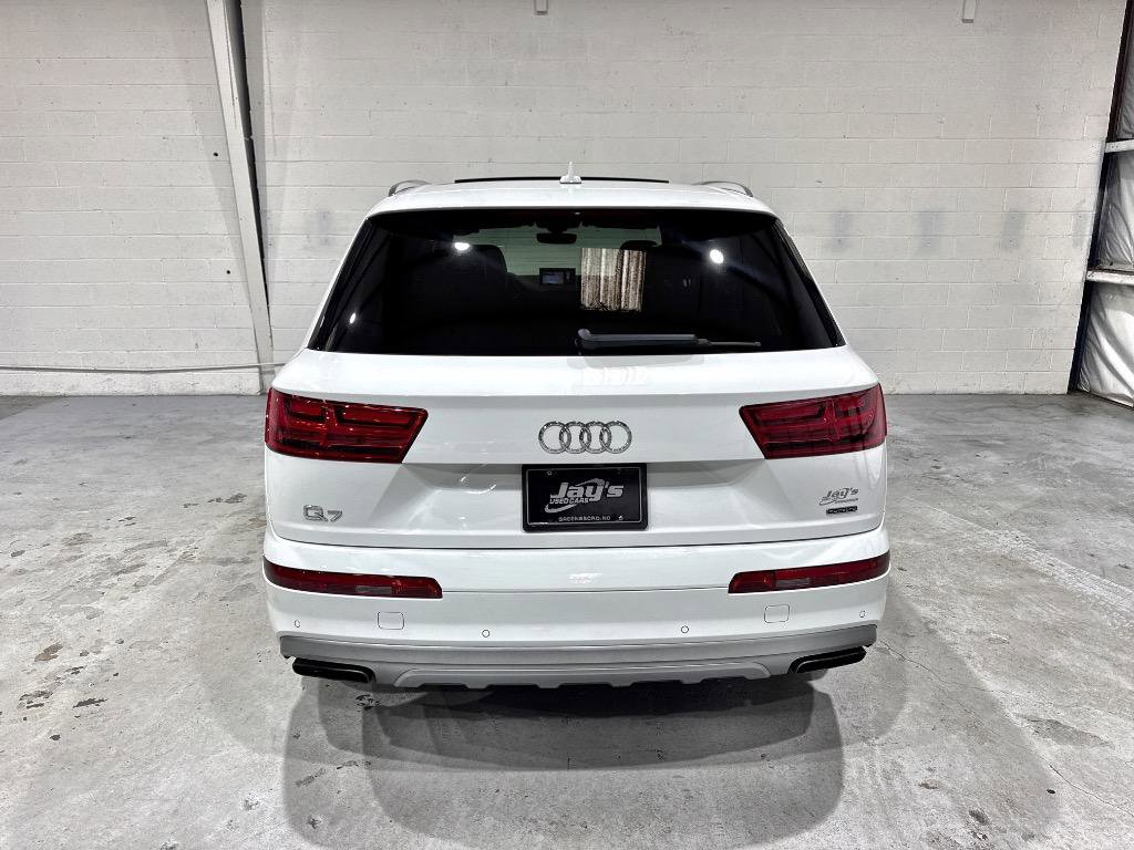 Used 2018 Audi Q7 2.0T Premium image 24