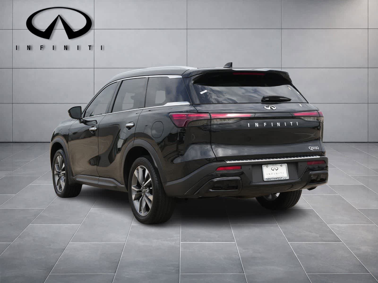 Certified 2023 INFINITI QX60 Luxe w/ Cargo Package image 5
