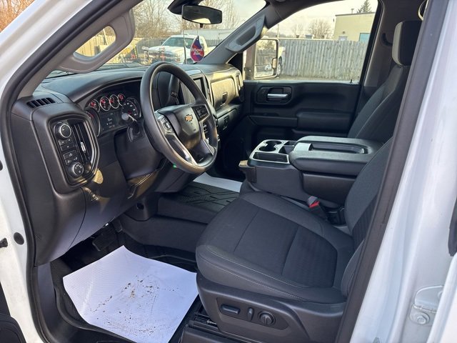Used 2022 Chevrolet Silverado 2500 Custom w/ Custom Convenience Package image 23