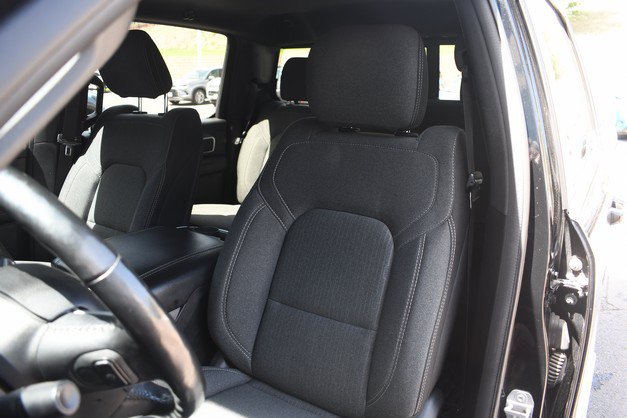 Used 2020 RAM 1500 Big Horn AWD/4WD image 17
