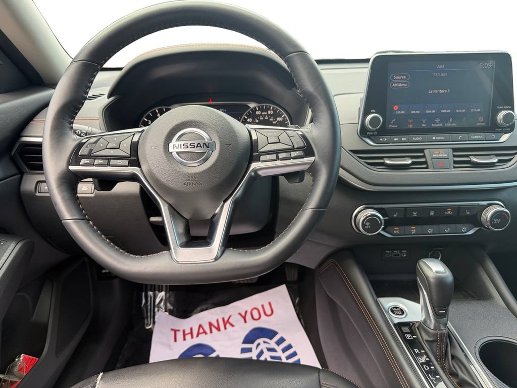 Used 2020 Nissan Altima 2.5 SR w/ Premium Package AWD/4WD image 10
