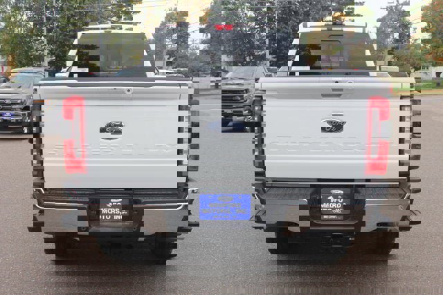 New 2026 Ford F350 Lariat image 3
