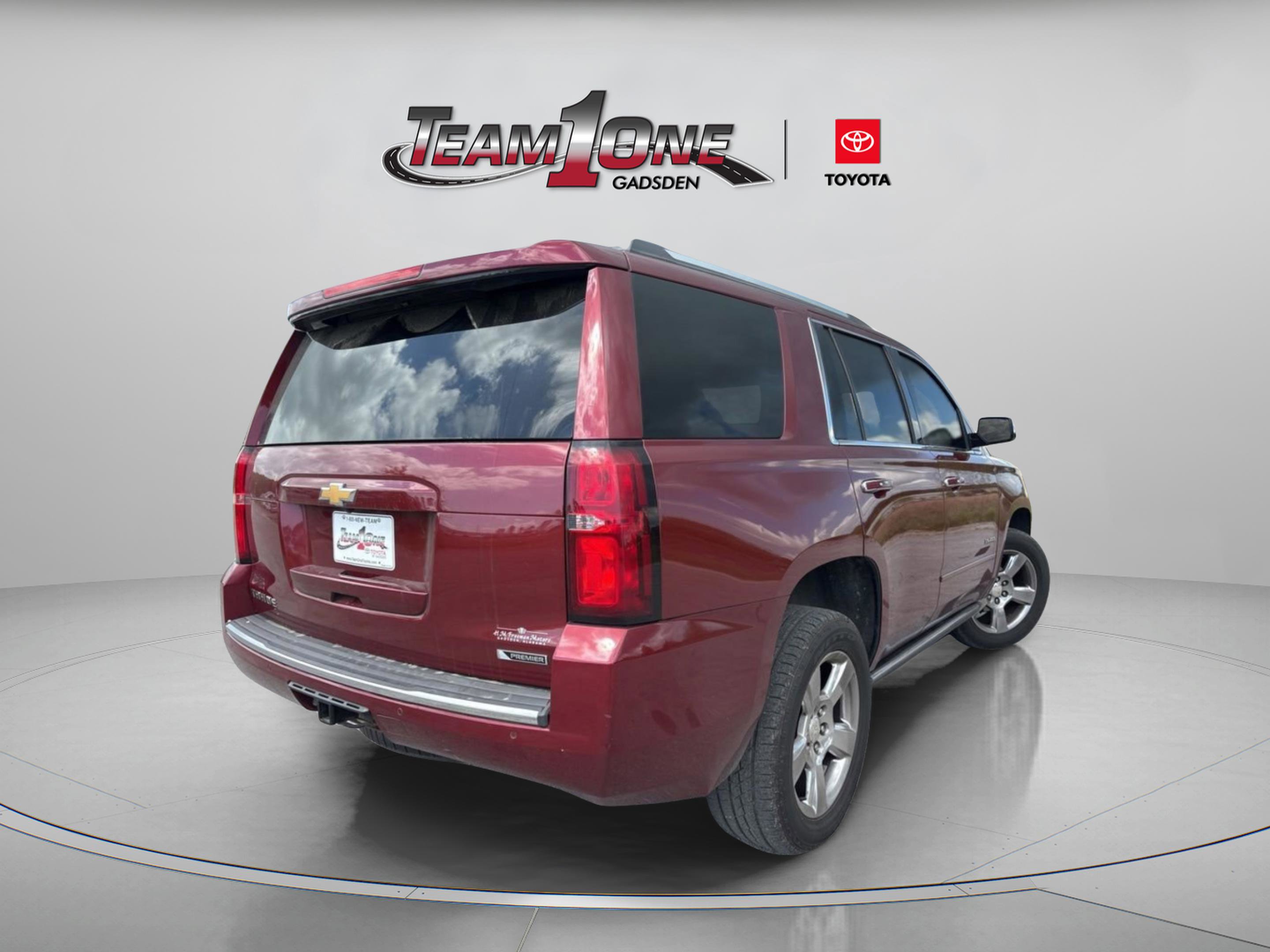 Used 2017 Chevrolet Tahoe Premier AWD/4WD image 7