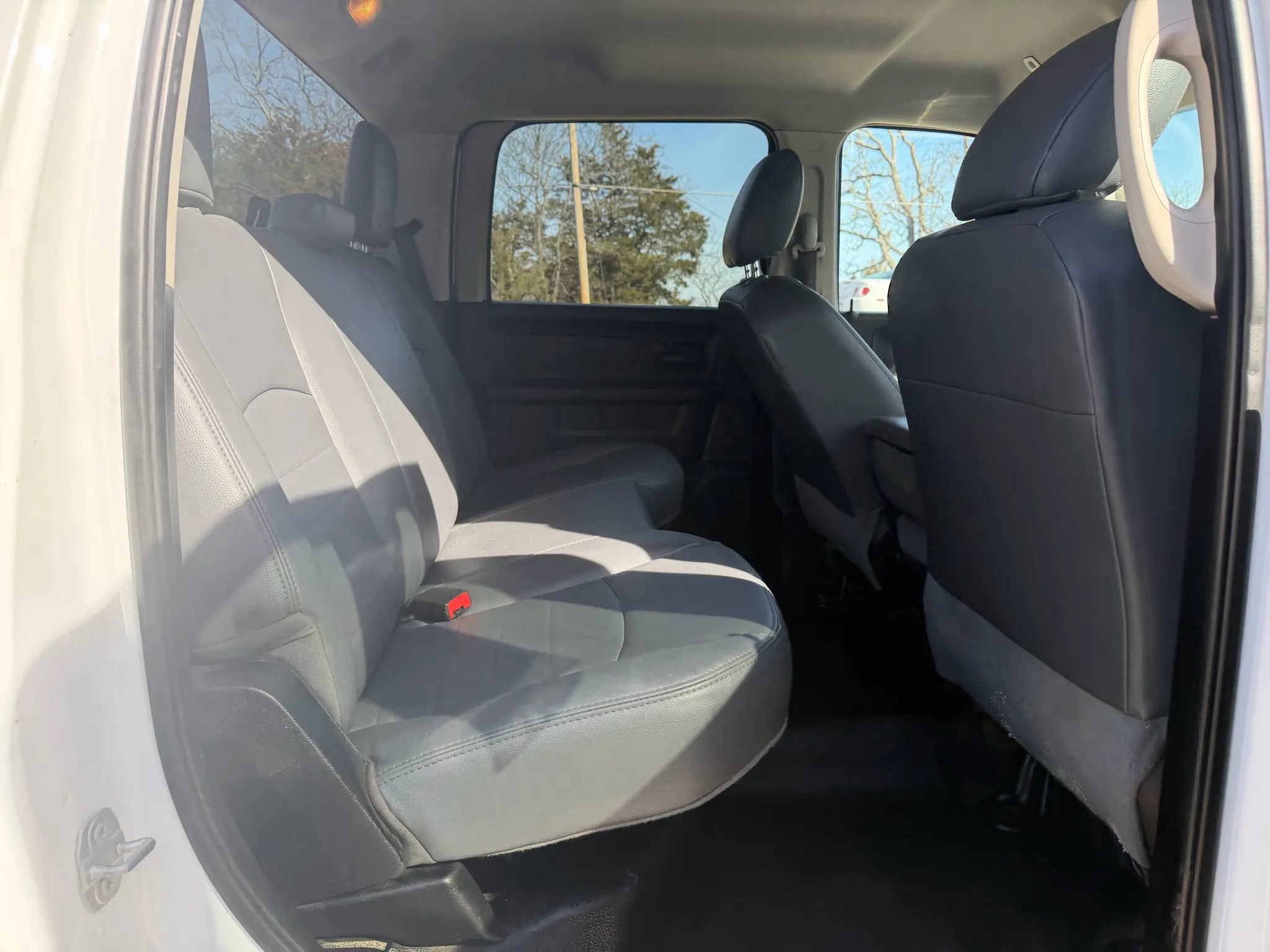 Used 2018 RAM 3500 Tradesman w/ Chrome Appearance Group AWD/4WD image 45
