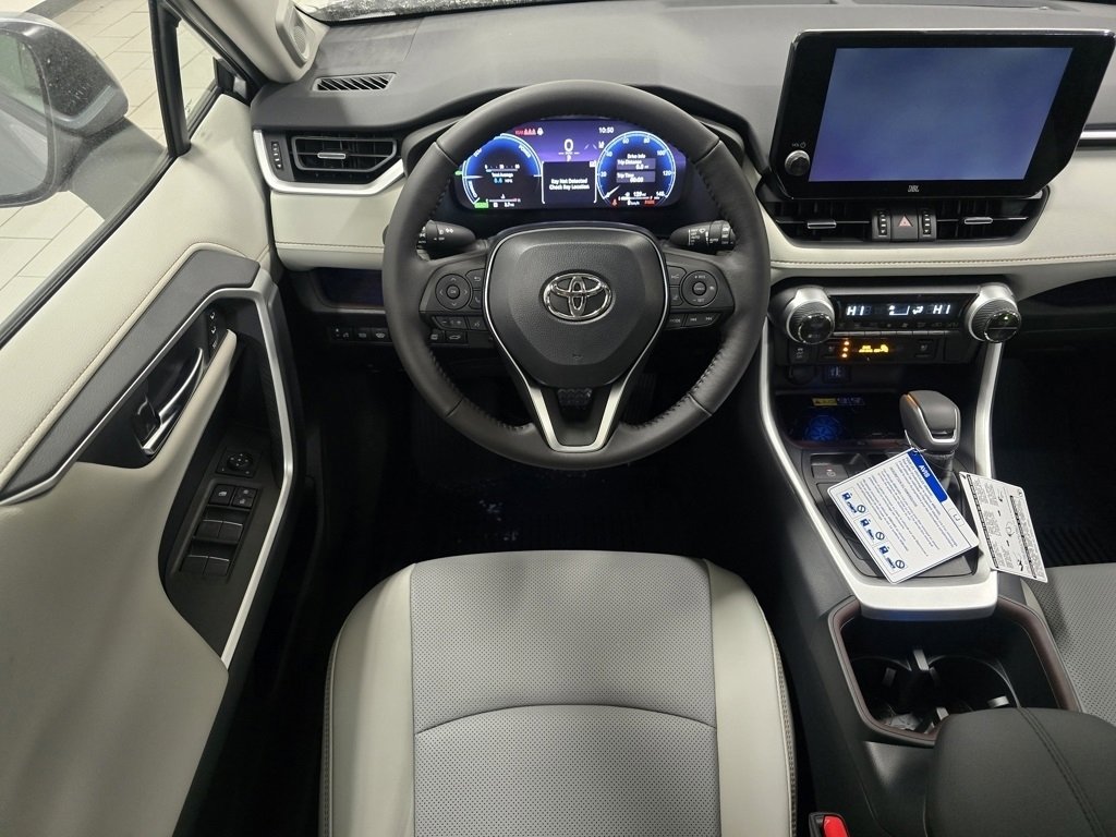 New 2025 Toyota RAV4 Limited image 27