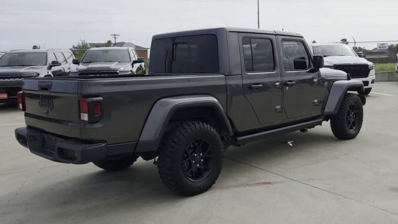 Used 2025 Jeep Gladiator Sport AWD/4WD image 8