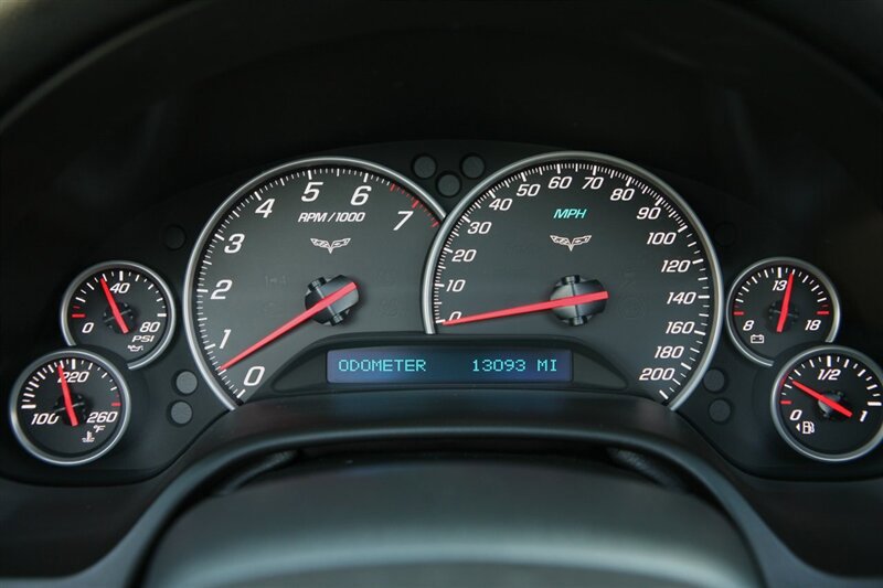 Used 2012 Chevrolet Corvette Grand Sport w/ 2LT Preferred Equipment Group RWD image 30