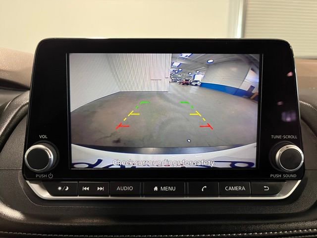 Used 2023 Nissan Rogue SV image 26