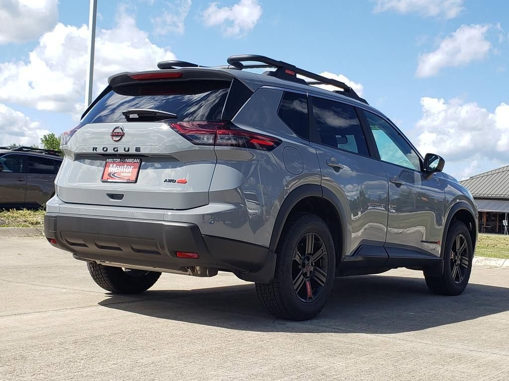 Certified 2025 Nissan Rogue SV AWD/4WD image 11