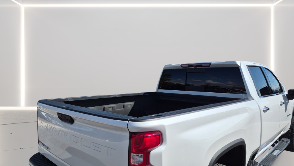 Used 2022 Chevrolet Silverado 2500 High Country w/ Z71 Off-Road Package AWD/4WD image 31