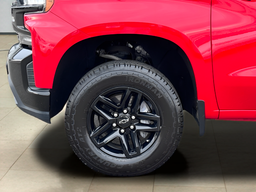 Used 2020 Chevrolet Silverado 1500 LT Trail Boss AWD/4WD image 38