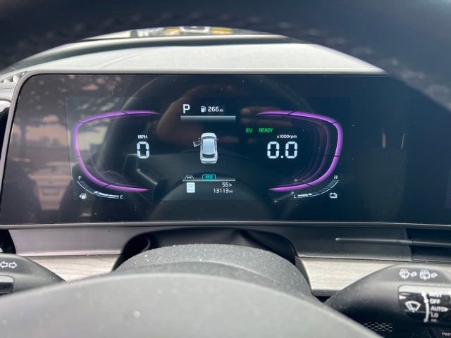 Certified 2025 Kia Sportage X-Line AWD/4WD image 18
