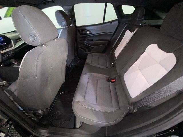 Used 2024 Chevrolet Trax RS w/ Driver Confidence Package FWD image 32