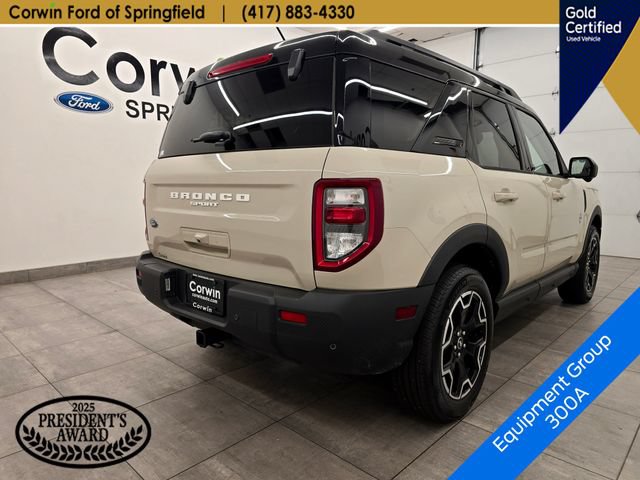 Certified 2025 Ford Bronco Sport Outer Banks w/ Outer Banks Tech Package+ AWD/4WD image 6